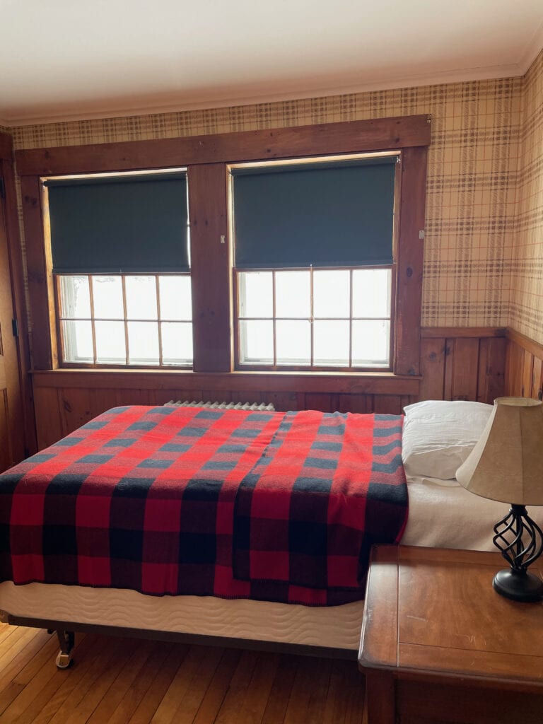 Franconia-New-Hampshire-Lodge-Room 11- 1